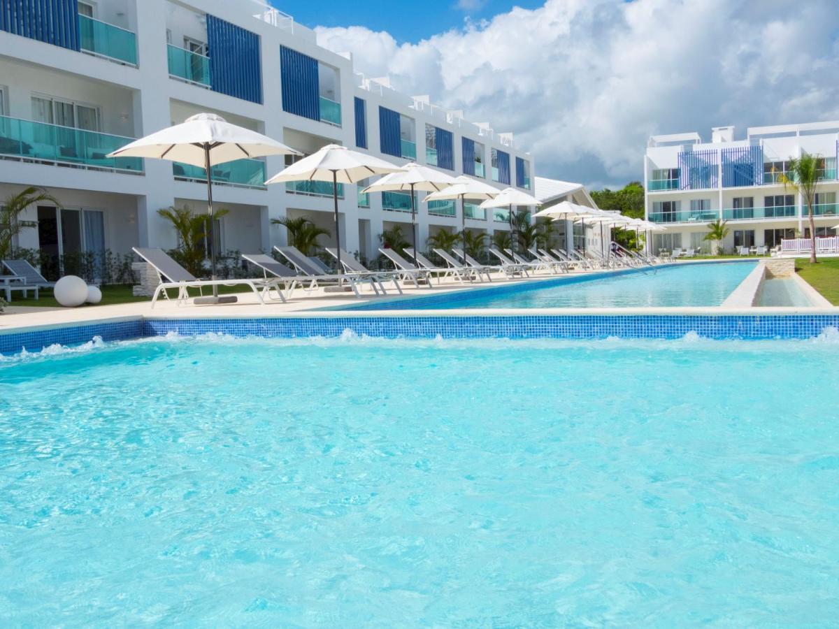 Cana Rock Condos Infinity Pool & Beach Suites Πούντα Κάνα Εξωτερικό φωτογραφία